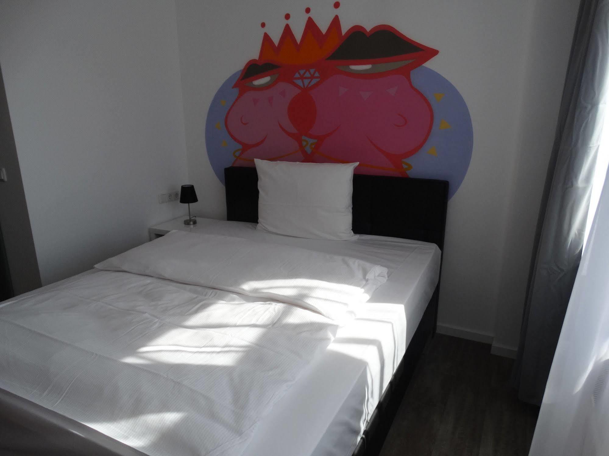 Hotel Stay Έσσεν Εξωτερικό φωτογραφία